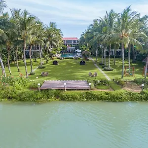 Курортный комплекс Emerald Riverside, Хойан